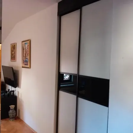 Cozy Aya In Old Town Apartamento *