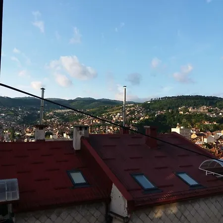 Cozy Aya In Old Town