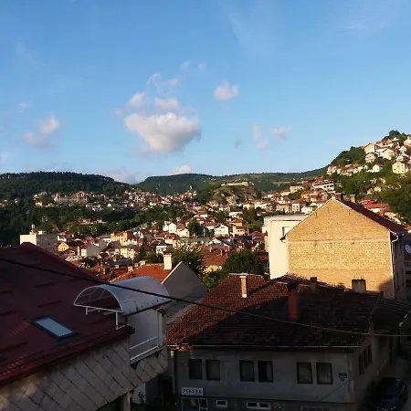 Cozy Aya In Old Town Apartman