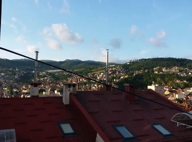 Cozy Aya In Old Town